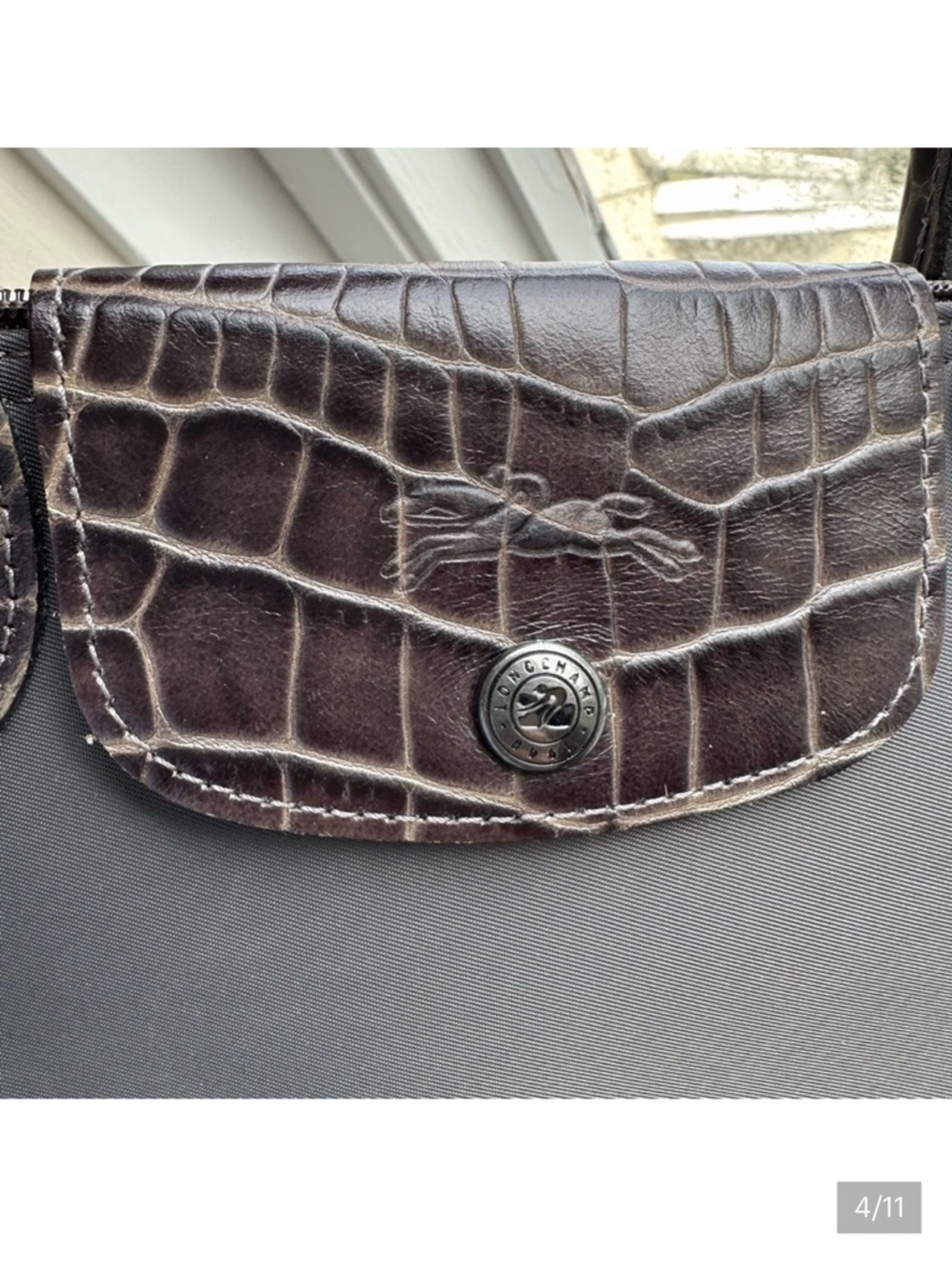 Longchamp small grey handbag with croc-embossed leather - Picture 4 of 11